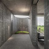 Волнистый дом из монолитного бетона на Тайване
