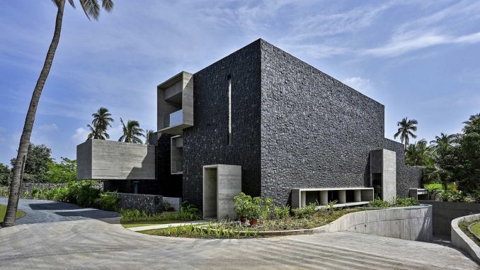 150 Steps up to the Sea House 6 Большой дом для большой семьи по правилам Васту в Индии